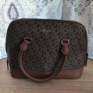 NWOT DKNY Tan & Brown Purse